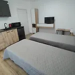 Beatris Apartman Pomorie