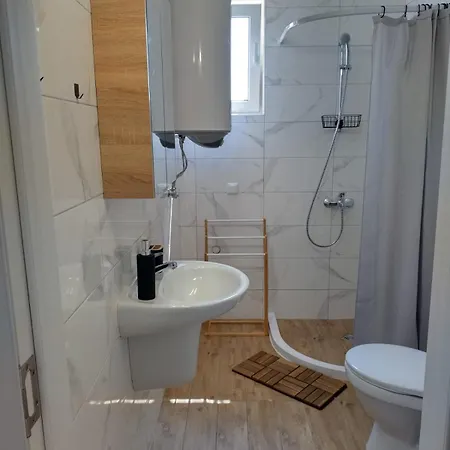 Beatris Apartman Pomorie